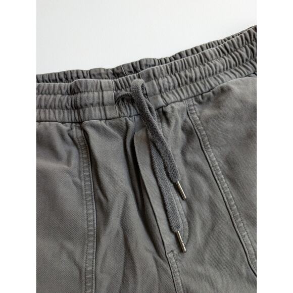 Athleta Farallon Shorts Women's 18 Olive Army Green Pockets Drawstring - Picture 2 of 10